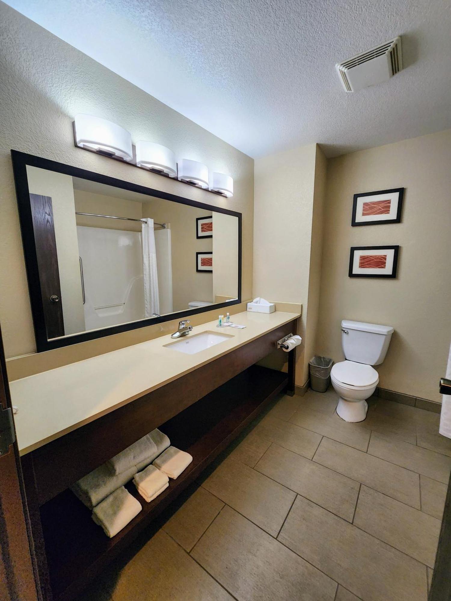 Comfort Inn Bolivar Экстерьер фото