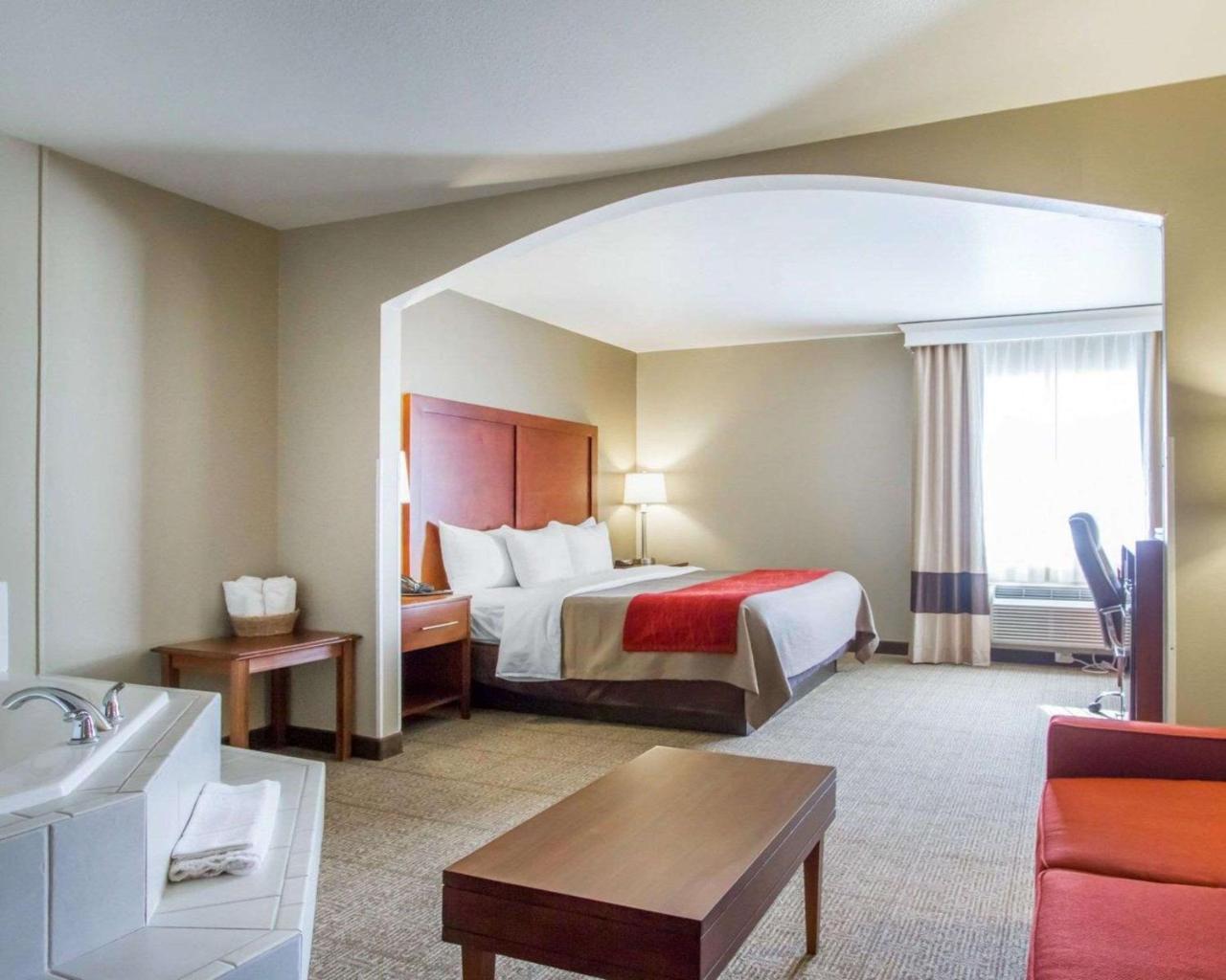 Comfort Inn Bolivar Экстерьер фото